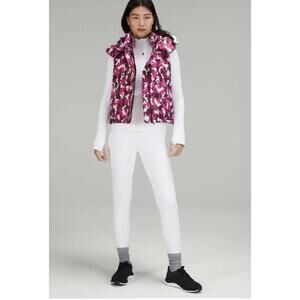 nwt lulu Pink lunar new year rabbit wunder puff cropped Vest 6